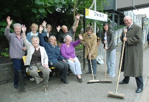 Cllr Mark Dowd, Ann OByrne and Margaret Rothwell with the volunteers who have been instrumental in the transformation.