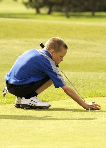 Oliver Clarke preparing in advance of his shot