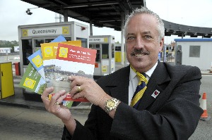 Barry Caldow with the guides