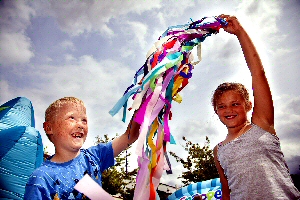 Pictured with their handmade sea creatures are Bray Dolan and Demi-Leigh Wilson.