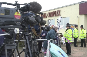 BBC film protesters and the police.