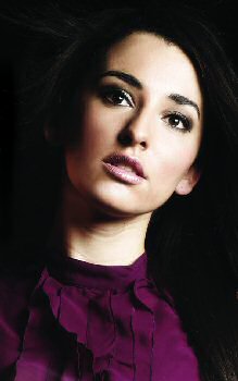 Sabrina Longo: MTV winner & singer/actress/dancer/teacher of Performing Arts/multi talented entertainment artist.