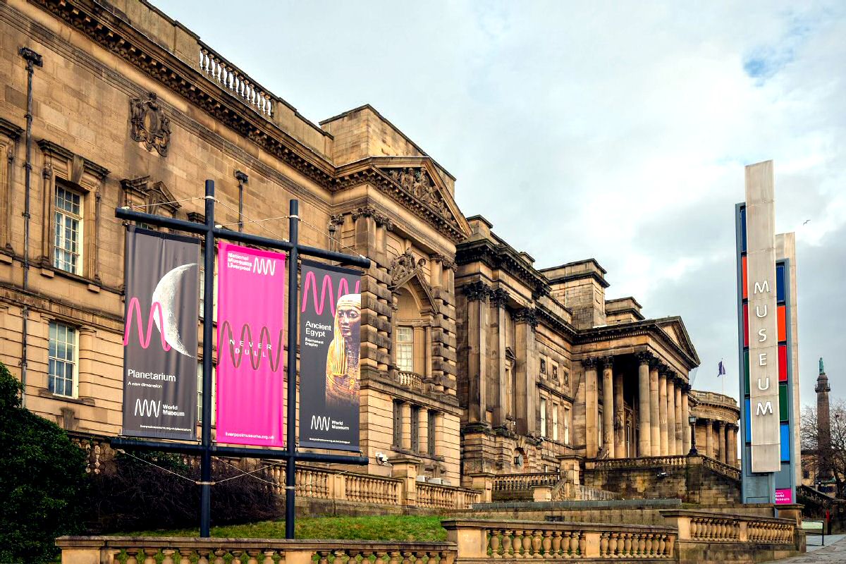 The plaque will be located outside World Museum Liverpool...
